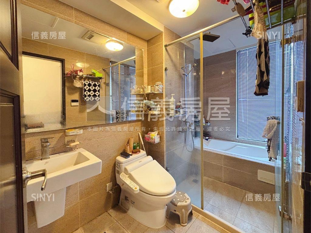 勤樸採光三房車位房屋室內格局與周邊環境