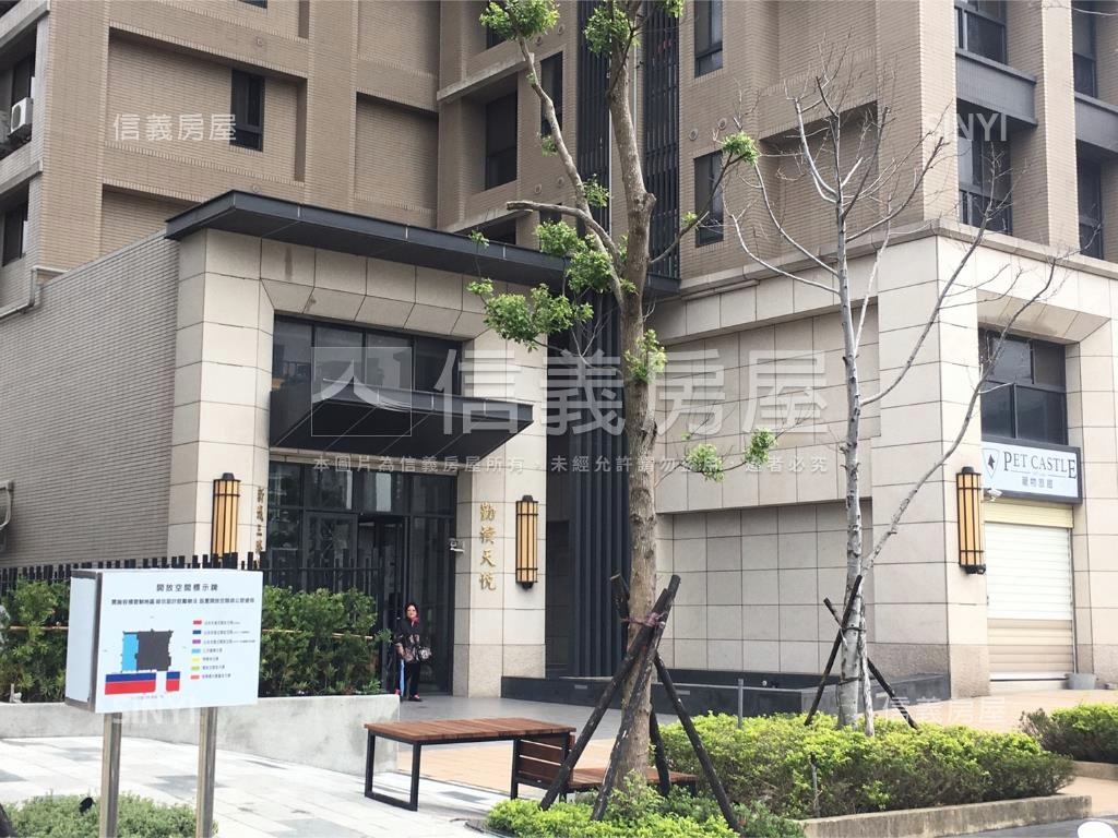 勤樸採光三房車位房屋室內格局與周邊環境