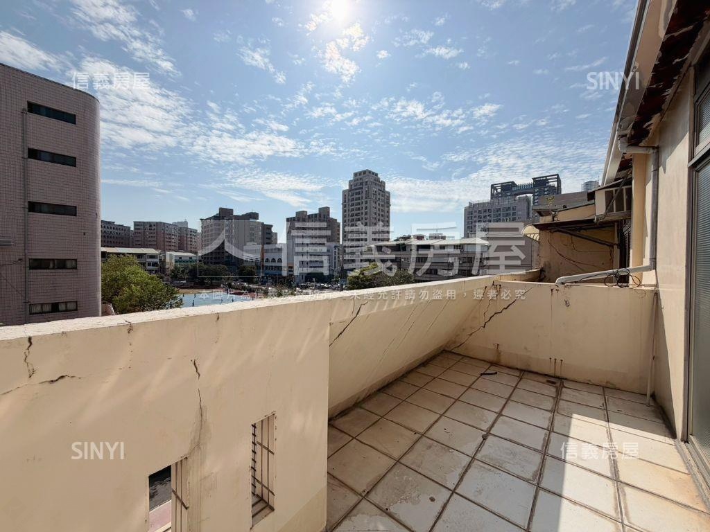 面何厝國小臨路透天房屋室內格局與周邊環境