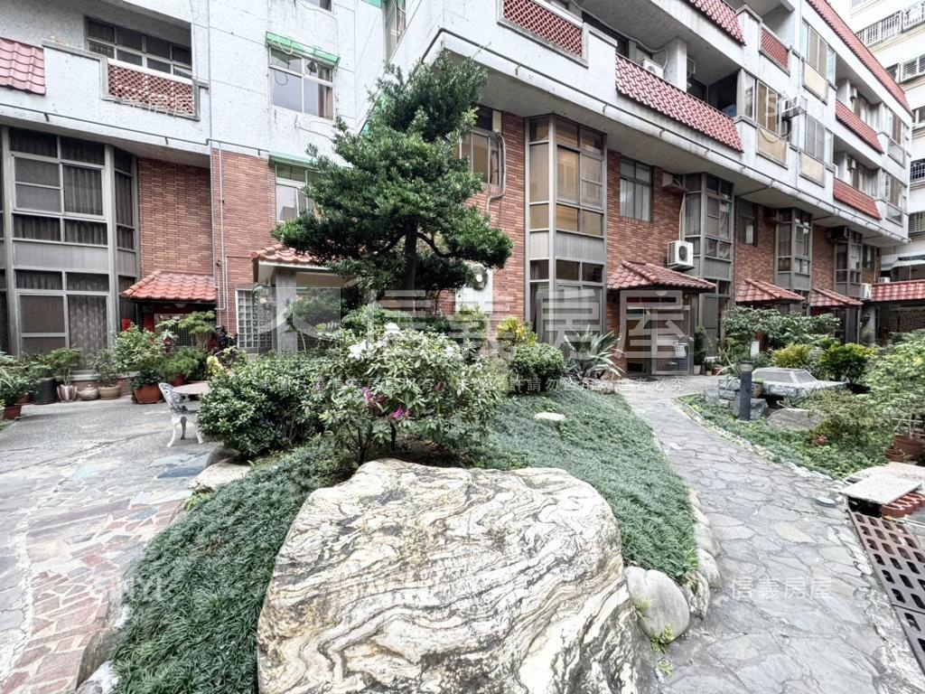 聖唐莊大坪數透天別墅房屋室內格局與周邊環境