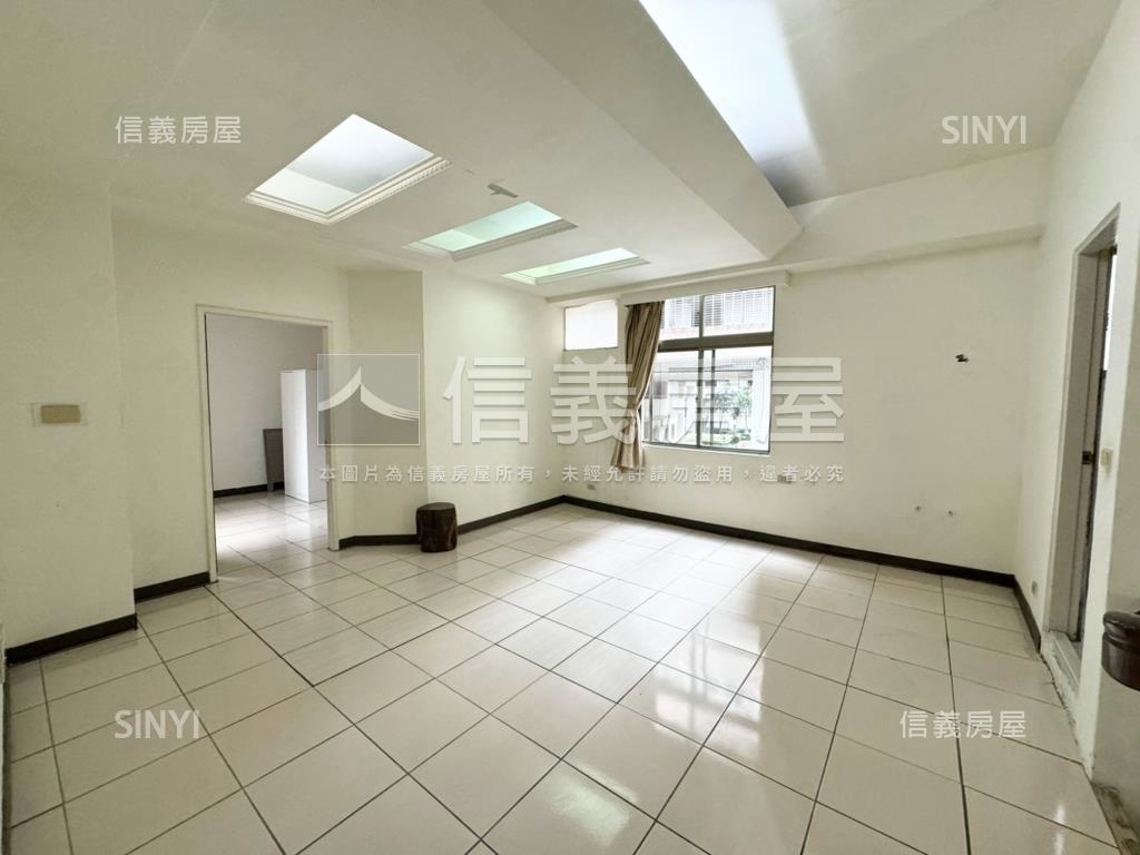 聖唐莊大坪數透天別墅房屋室內格局與周邊環境