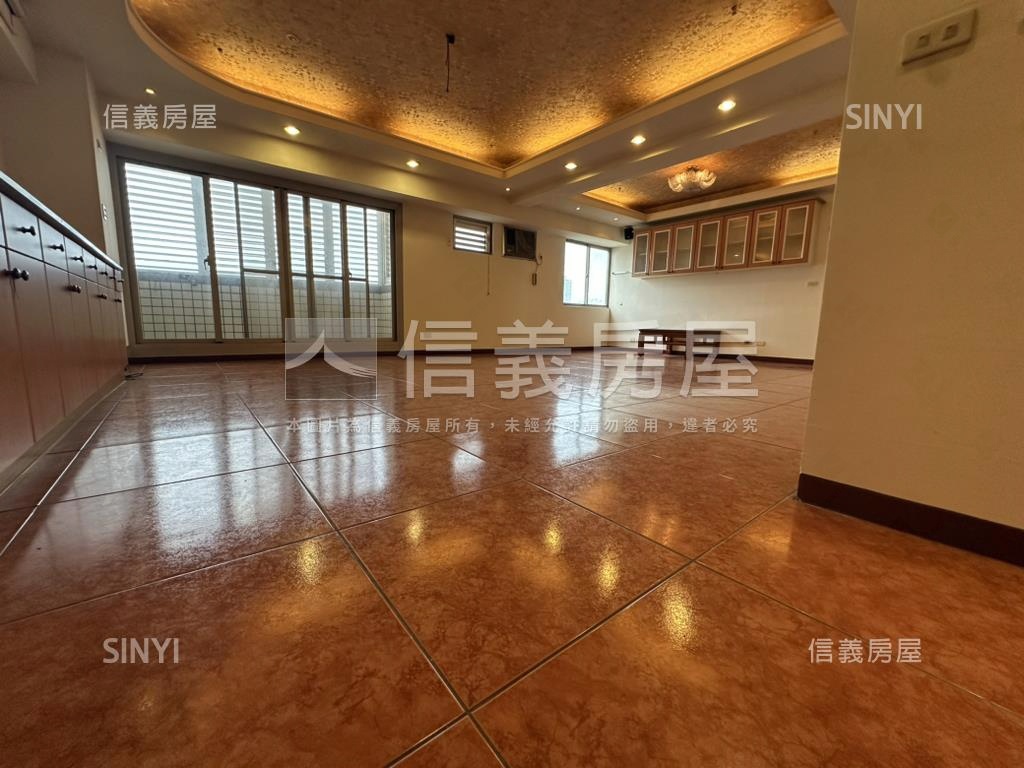 河畔視野寬敞三房附平車房屋室內格局與周邊環境