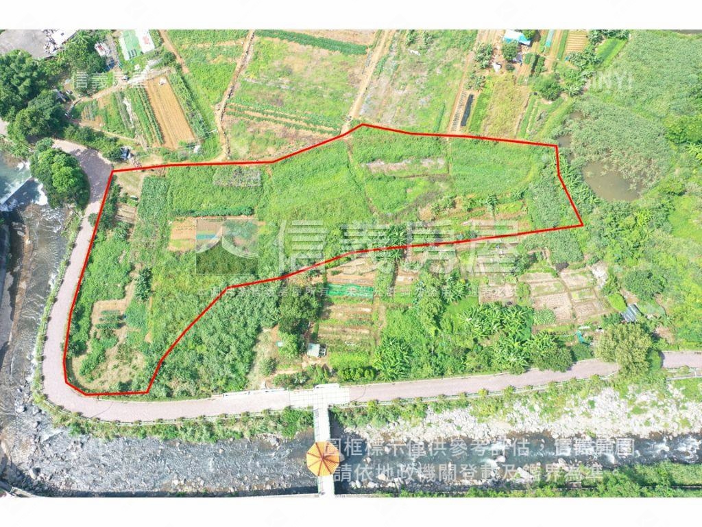 三芝臨路千坪土地可拆賣房屋室內格局與周邊環境