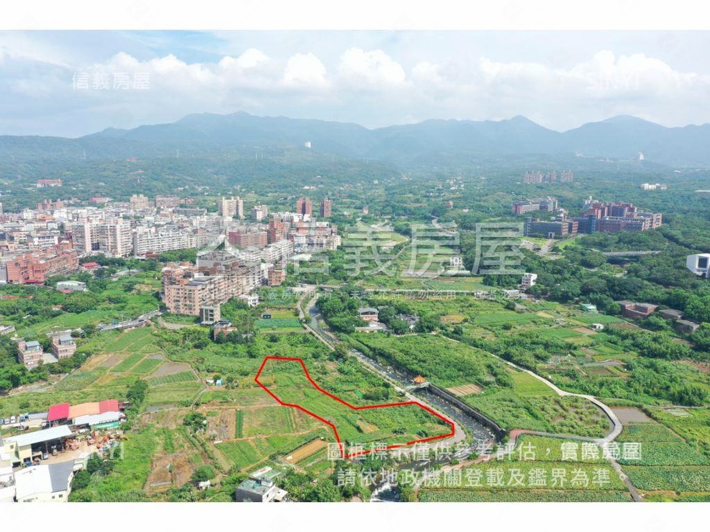 三芝臨路千坪土地可拆賣房屋室內格局與周邊環境