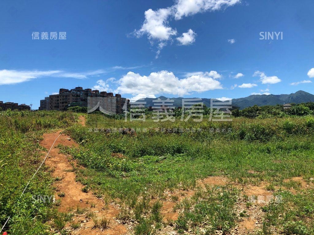 三芝臨路千坪土地可拆賣房屋室內格局與周邊環境