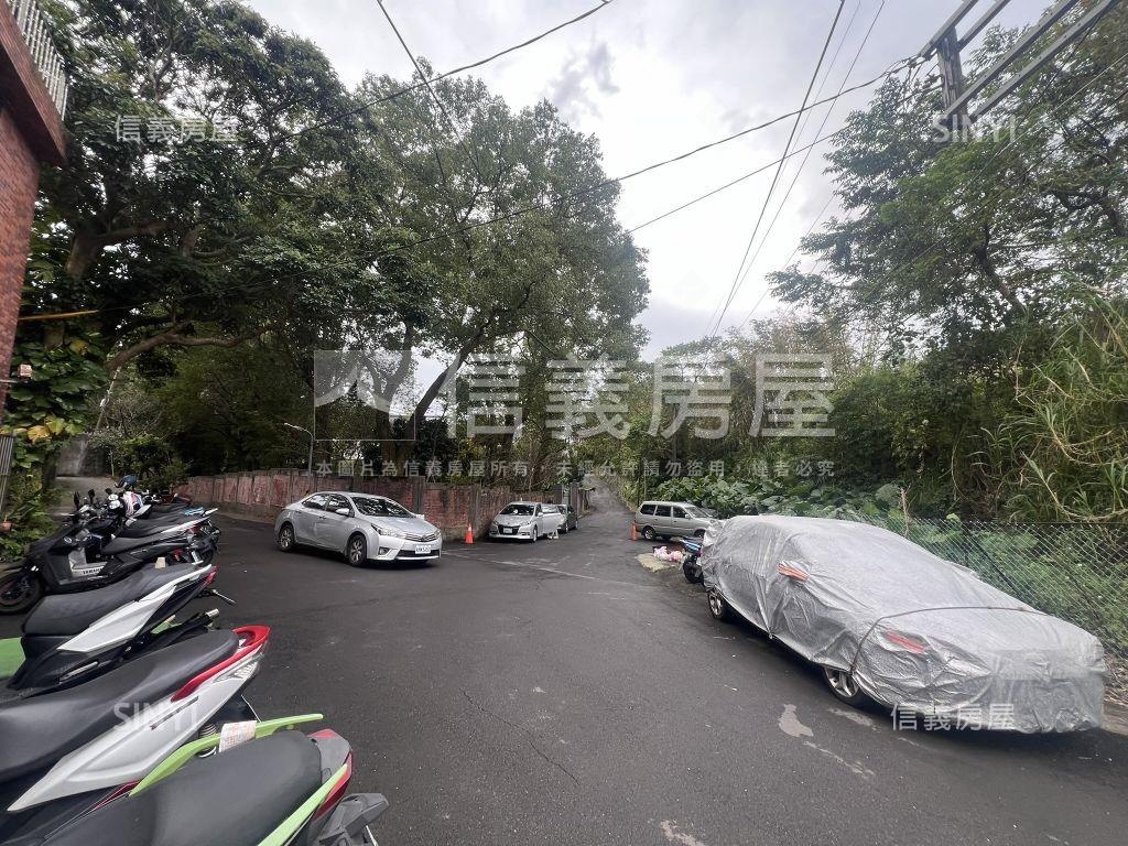 陽明山新安段土地房屋室內格局與周邊環境