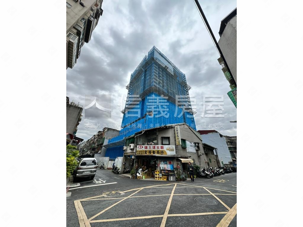 萬大境景觀二房附車位房屋室內格局與周邊環境