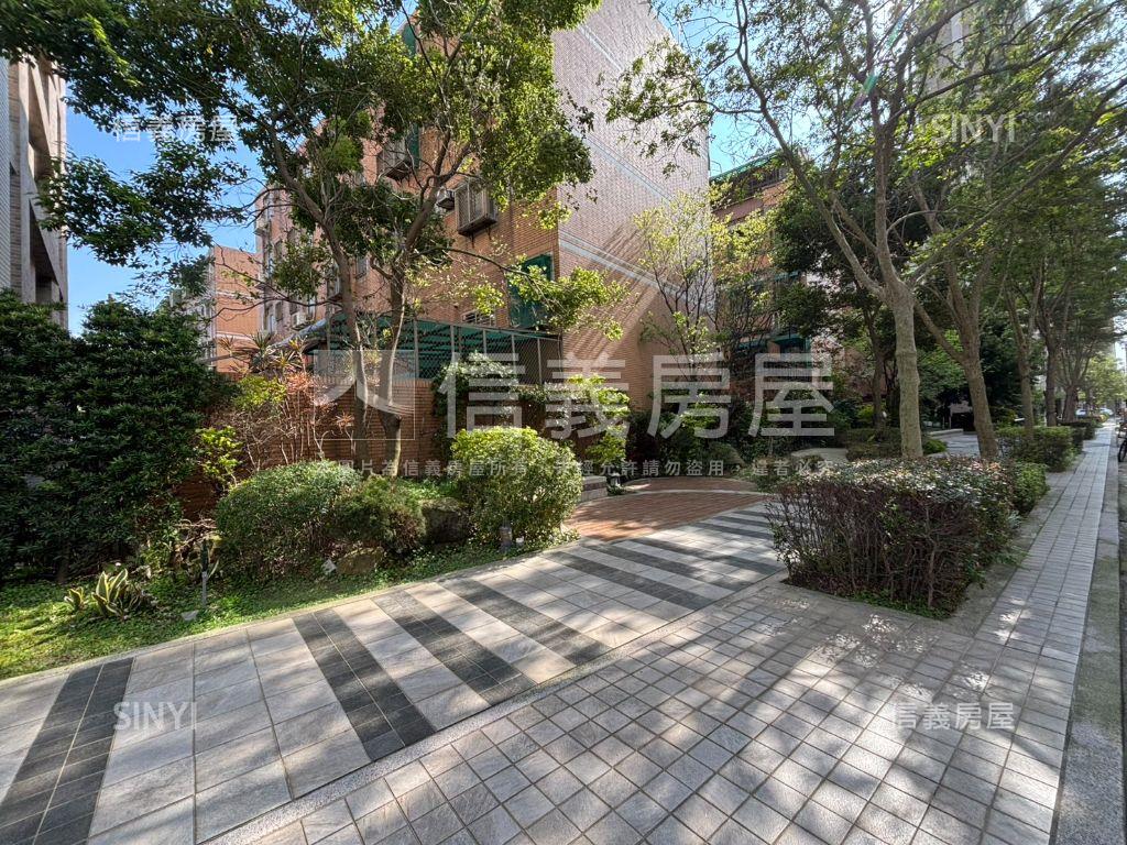 合遠《悅沁》３房車位房屋室內格局與周邊環境