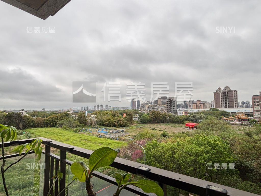 溫馨質感．悅沁三房車位房屋室內格局與周邊環境