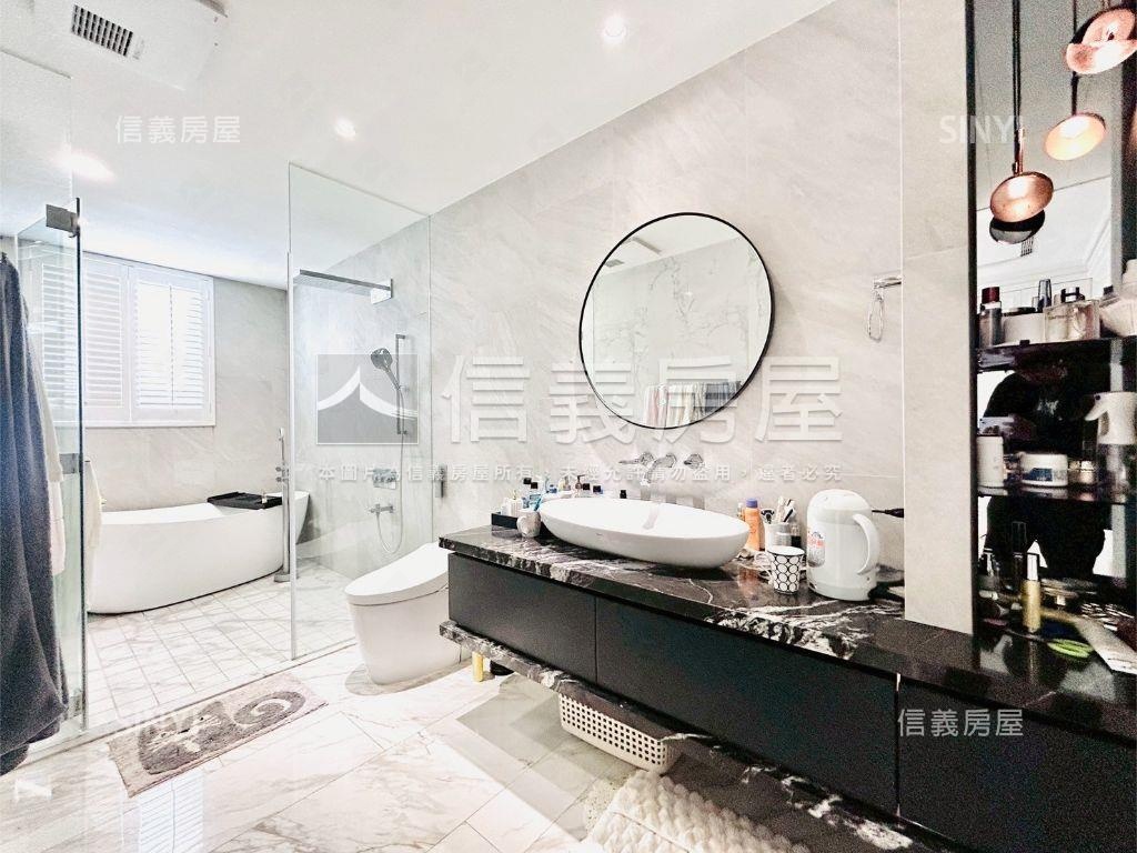 寶輝秋紅谷裝潢大戶房屋室內格局與周邊環境