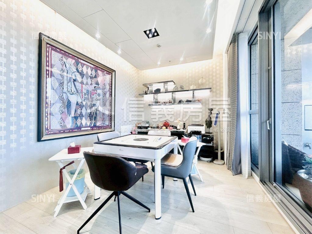 寶輝秋紅谷裝潢大戶房屋室內格局與周邊環境