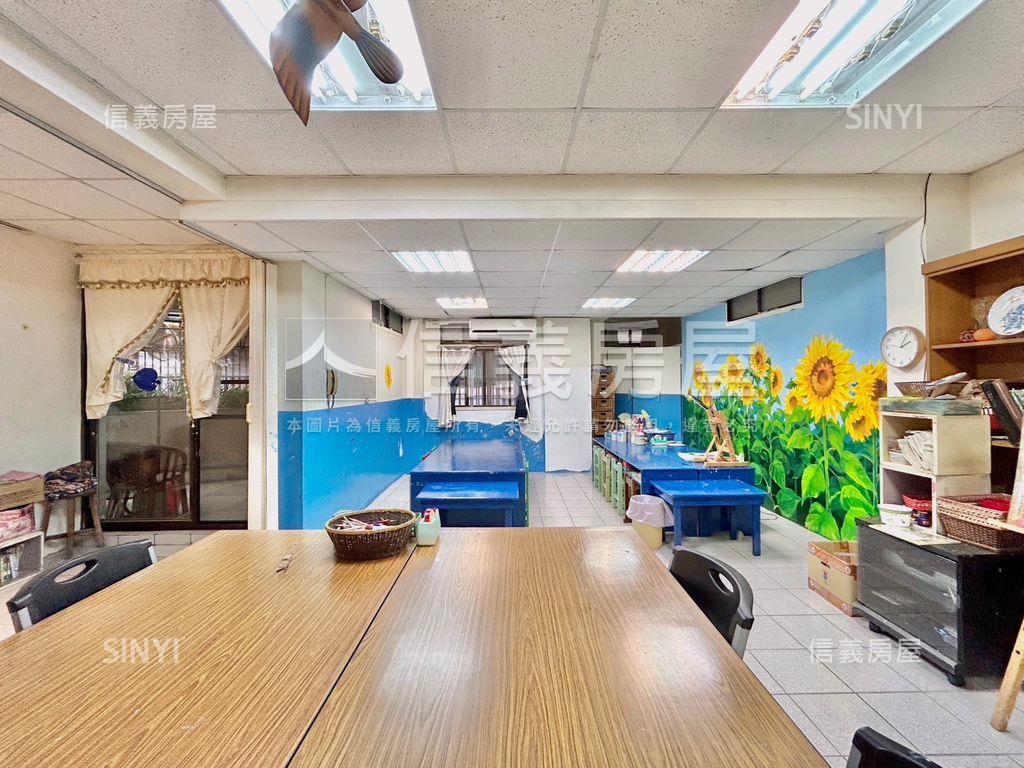 培英哈佛學園樓中樓房屋室內格局與周邊環境
