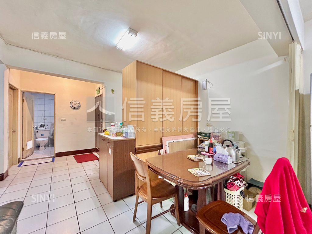 培英哈佛學園樓中樓房屋室內格局與周邊環境