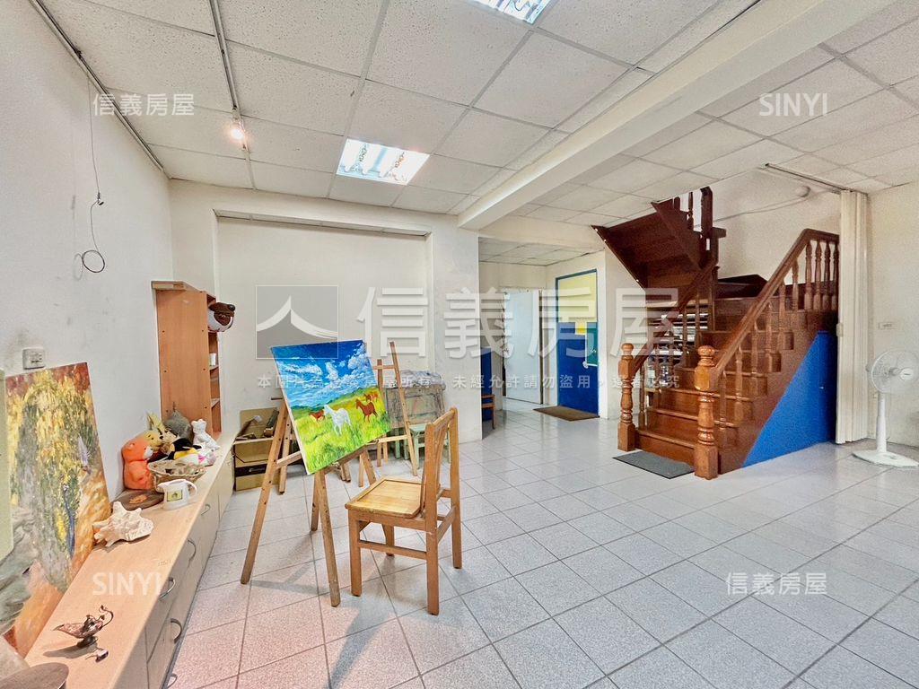 培英哈佛學園樓中樓房屋室內格局與周邊環境