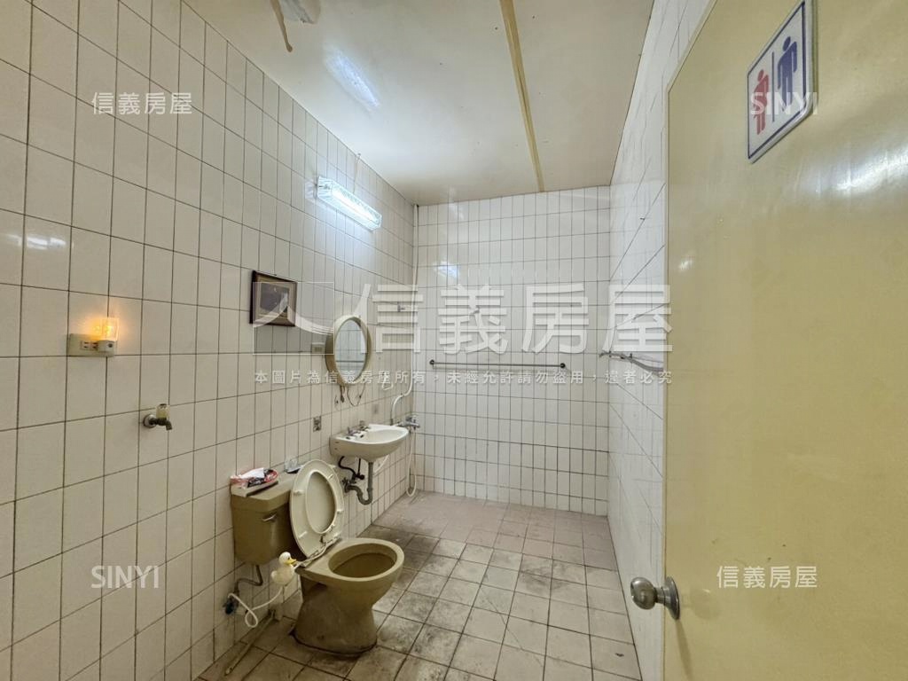 柳楊大面寬大地坪活路別墅房屋室內格局與周邊環境