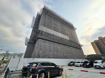 頂埔仁基京品１１Ｆ車位