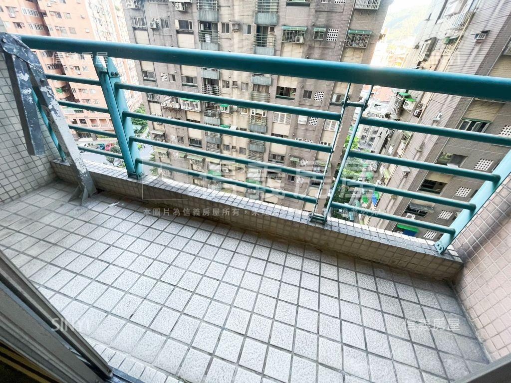 ＭＥ時代創意宅房屋室內格局與周邊環境