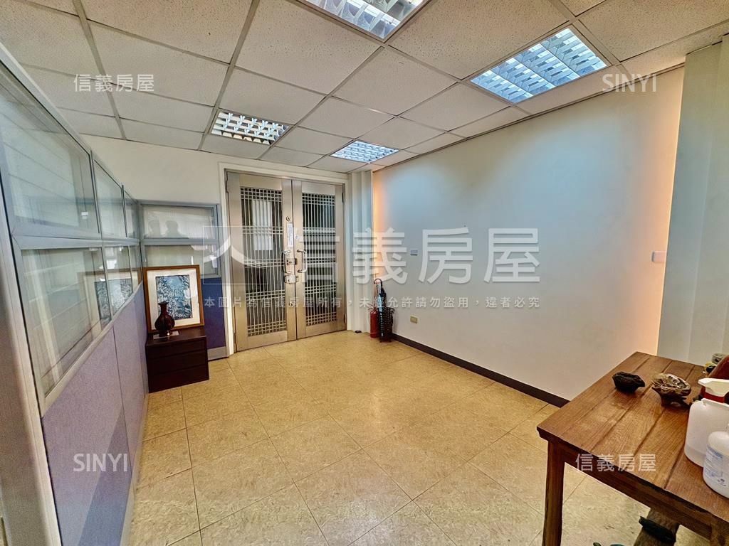 正松江路大空間好利用房屋室內格局與周邊環境