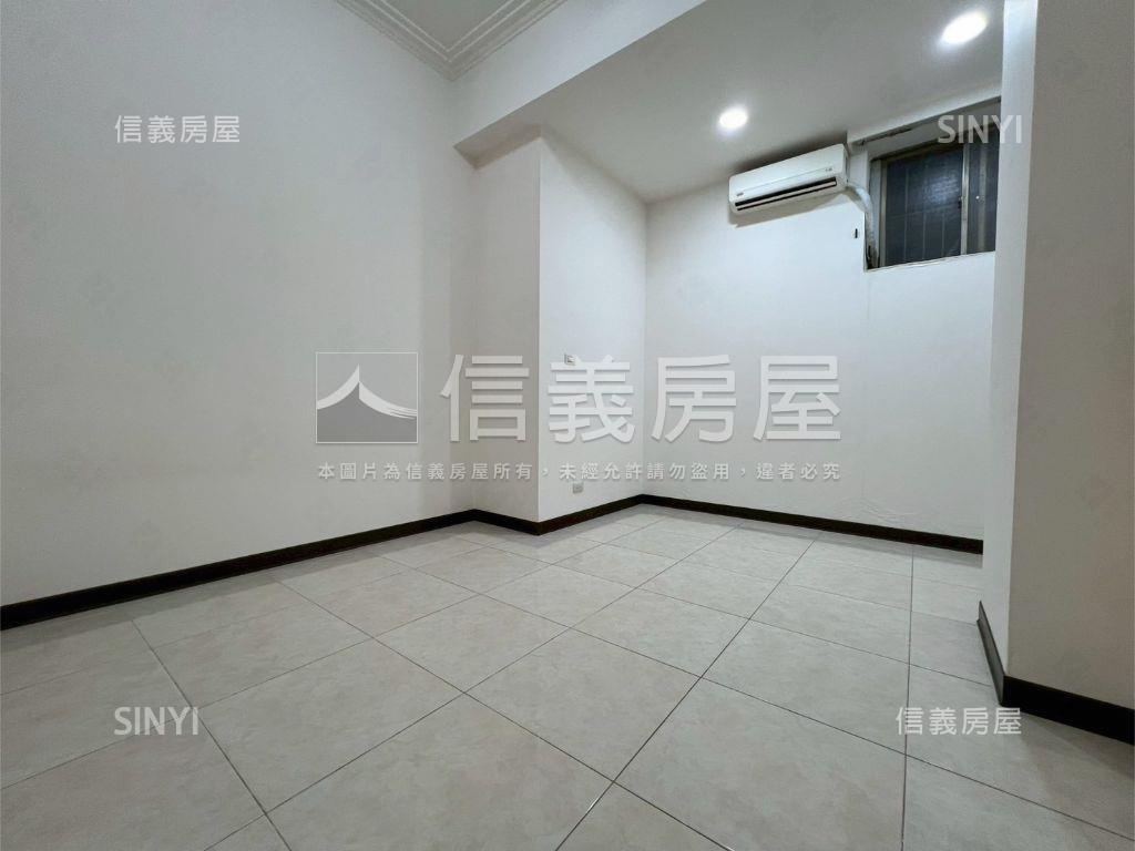 校園綠第稀有一樓房屋室內格局與周邊環境