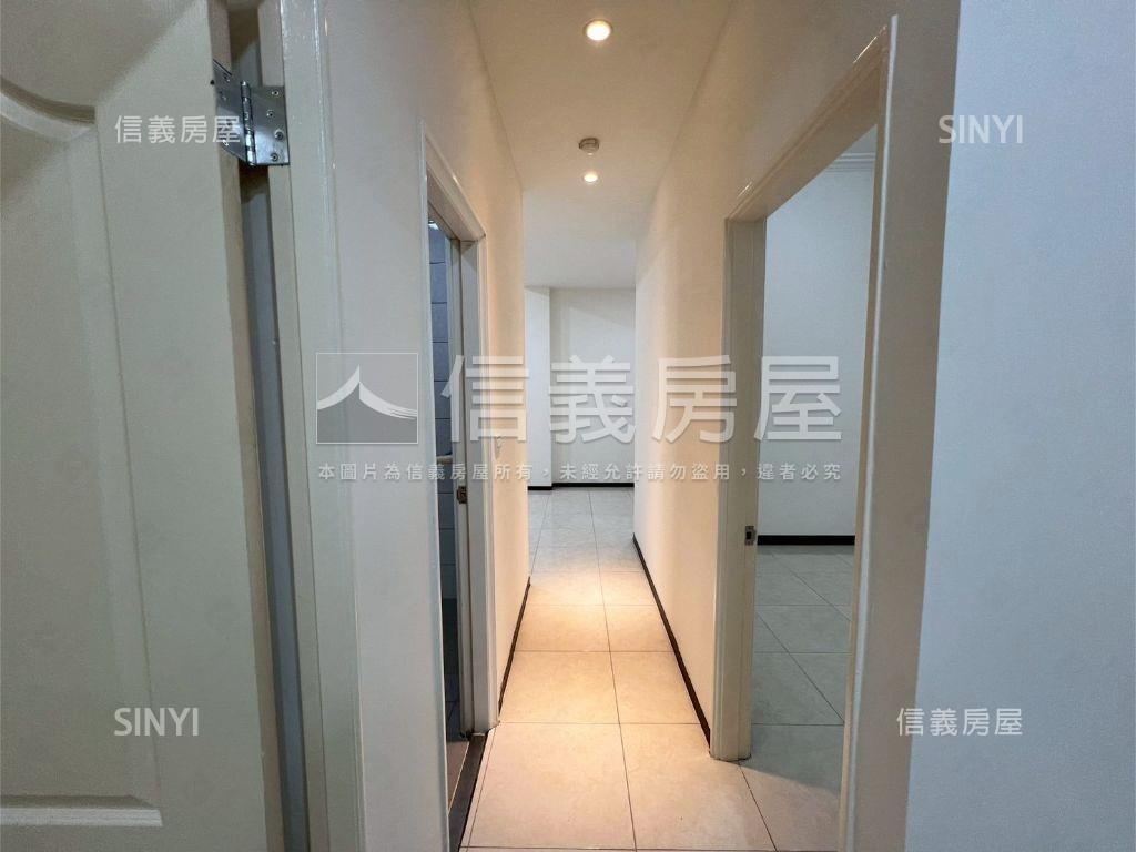 校園綠第稀有一樓房屋室內格局與周邊環境