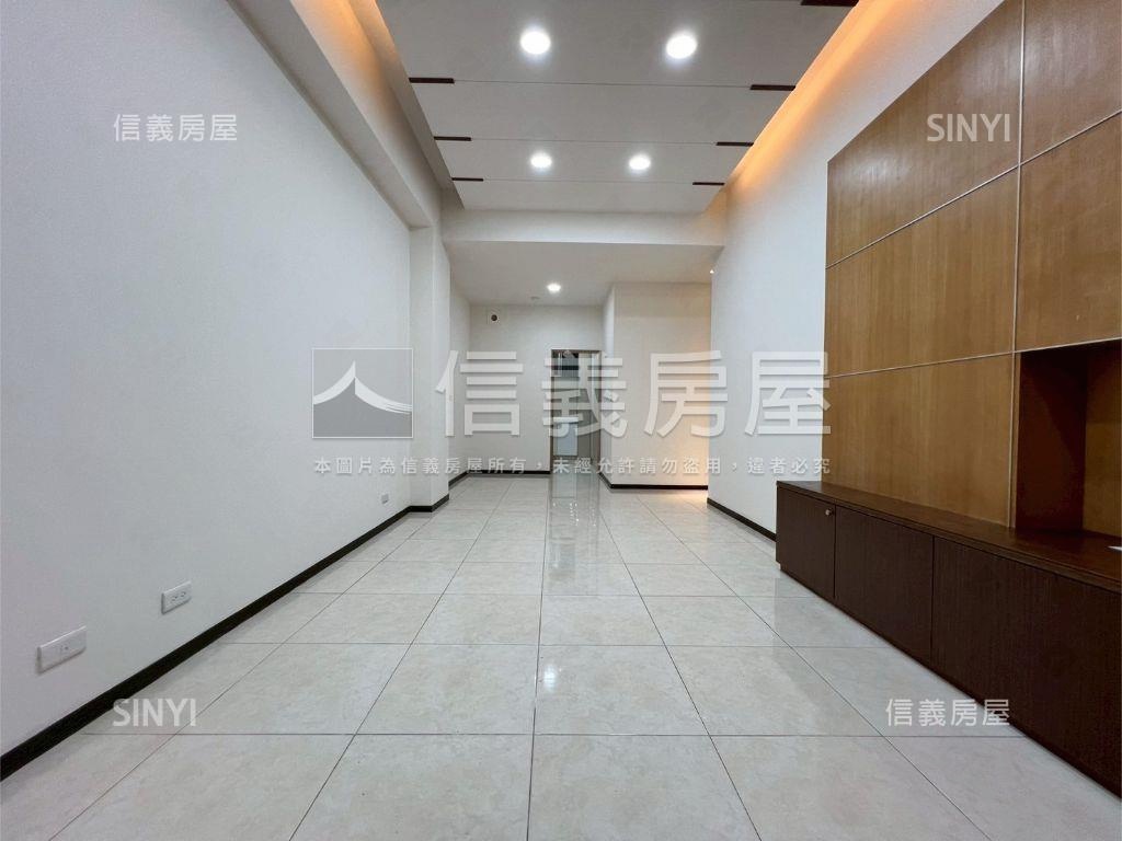 校園綠第稀有一樓房屋室內格局與周邊環境