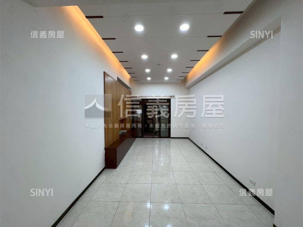校園綠第稀有一樓房屋室內格局與周邊環境