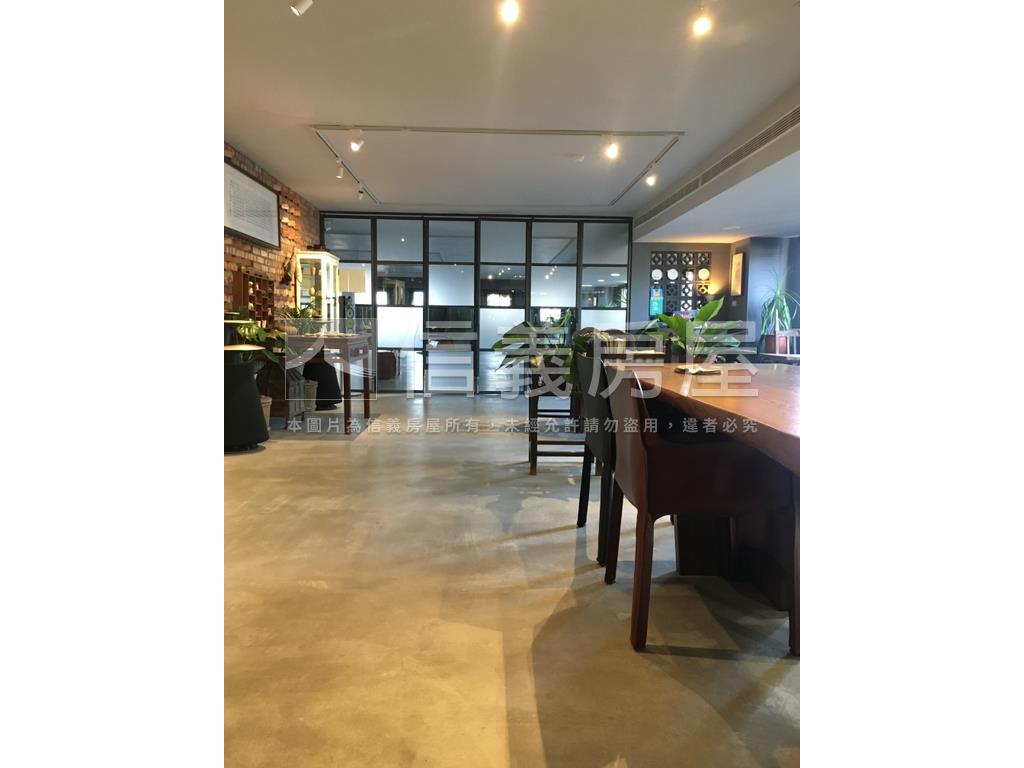 南美館百坪藝文空間房屋室內格局與周邊環境