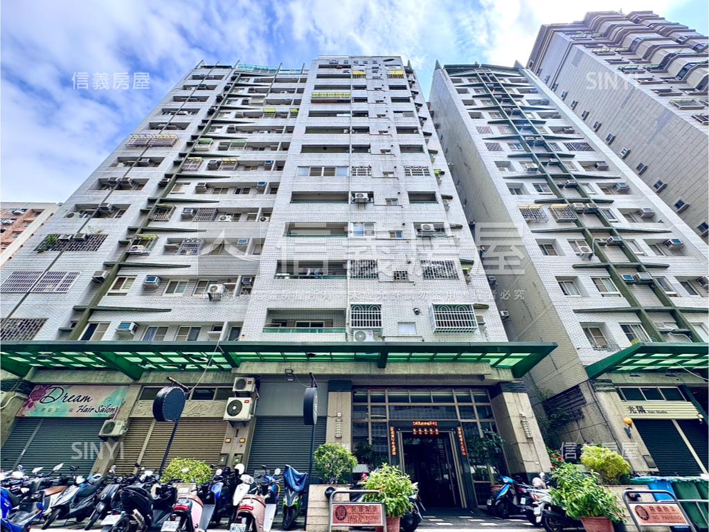 近巨蛋稀有高樓三房平車房屋室內格局與周邊環境
