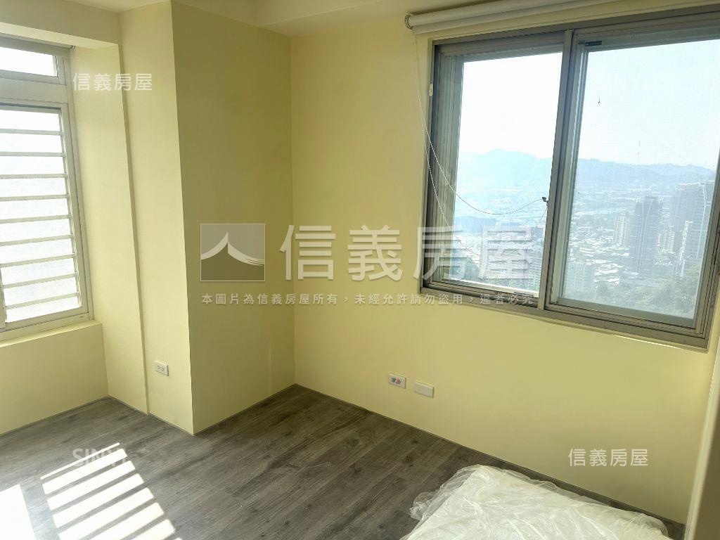 新坡儷景好美景觀三房房屋室內格局與周邊環境