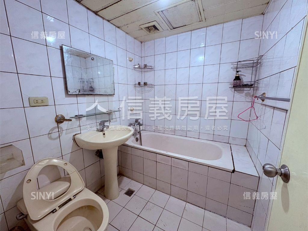 ★低總價電梯三房★房屋室內格局與周邊環境