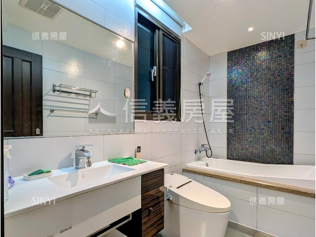 公園美景高樓大三房平面車房屋室內格局與周邊環境