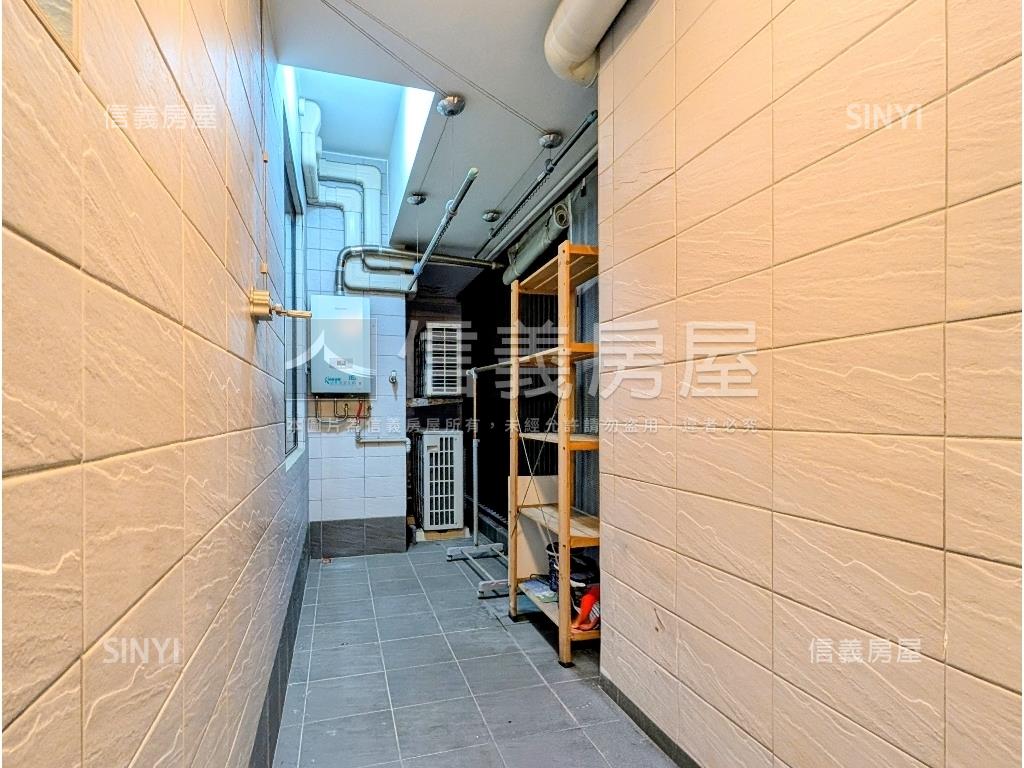 公園美景高樓大三房平面車房屋室內格局與周邊環境