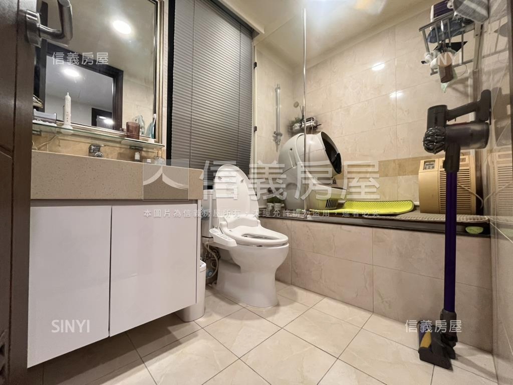 遠雄龍岡雅致二房車位房屋室內格局與周邊環境