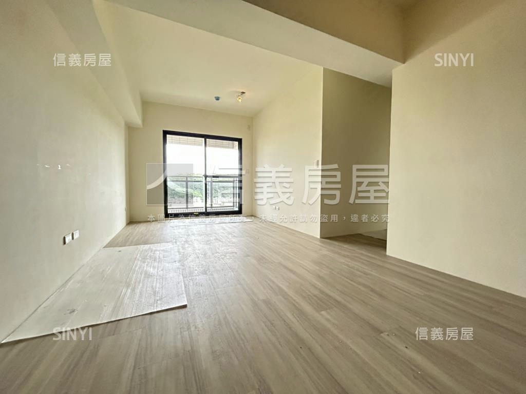 全新交屋！低總價三房車位房屋室內格局與周邊環境