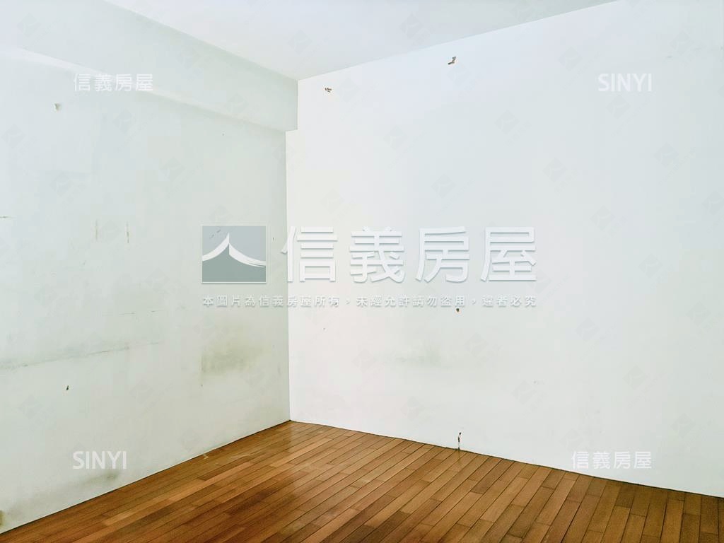 精華靜巷稀有五房房屋室內格局與周邊環境