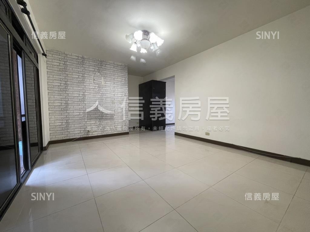 杏林公寓邊間三樓房屋室內格局與周邊環境