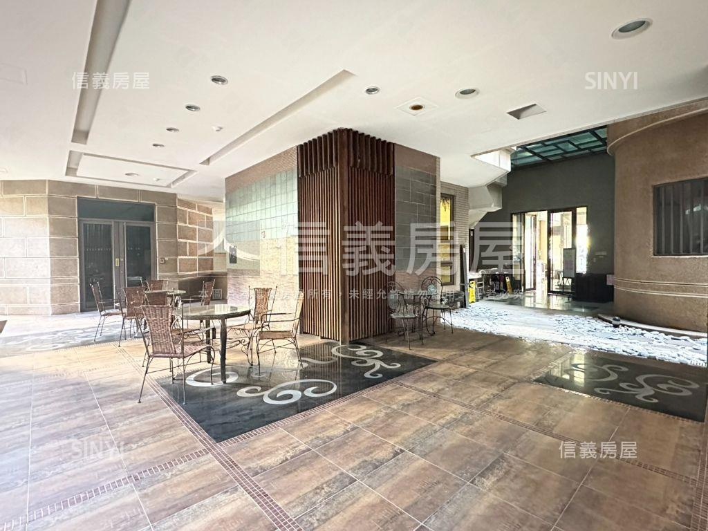 亞灣福懋精湛兩房平車房屋室內格局與周邊環境