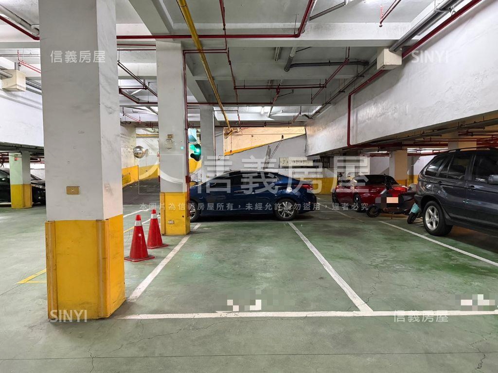 ★櫻城五街黃金店住附平車房屋室內格局與周邊環境