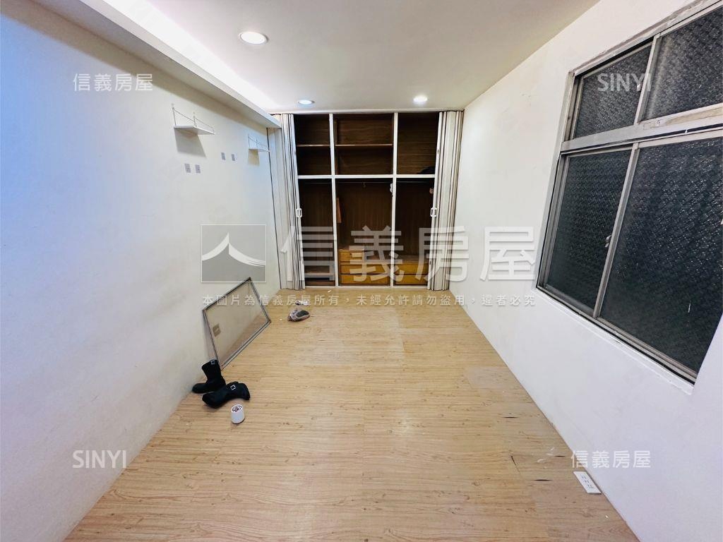 近未來萬大線稀有二樓房屋室內格局與周邊環境