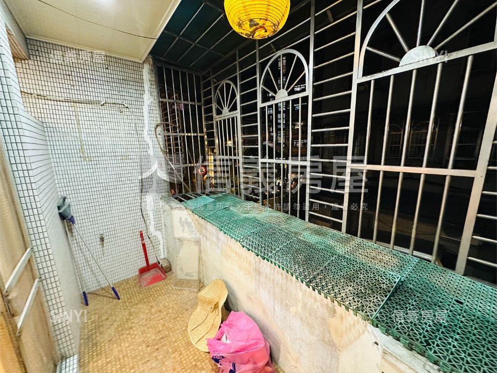 近未來萬大線稀有二樓房屋室內格局與周邊環境