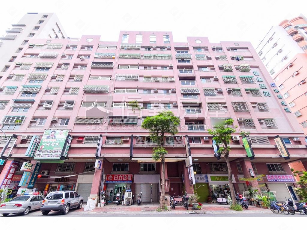 左營稀有邊間金店配平車房屋室內格局與周邊環境