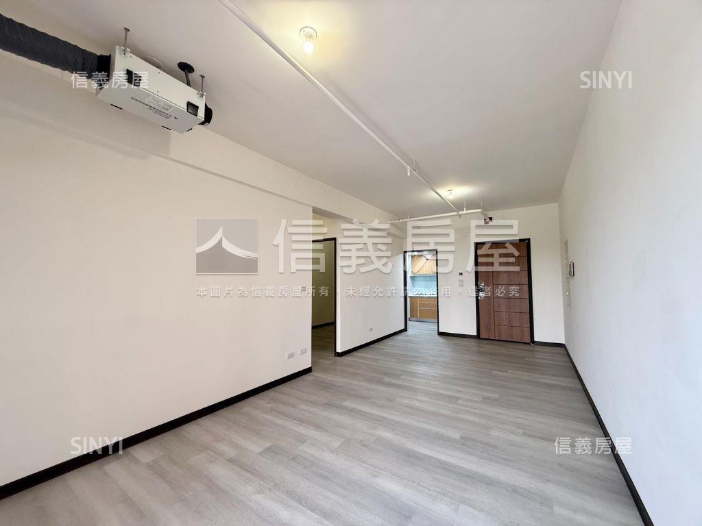 櫻花市鎮之櫻三房平車房屋室內格局與周邊環境