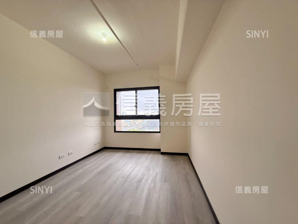 櫻花市鎮之櫻三房平車房屋室內格局與周邊環境