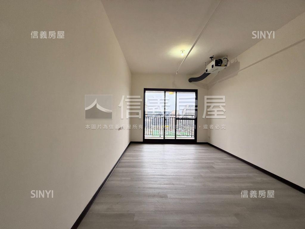 櫻花市鎮之櫻三房平車房屋室內格局與周邊環境