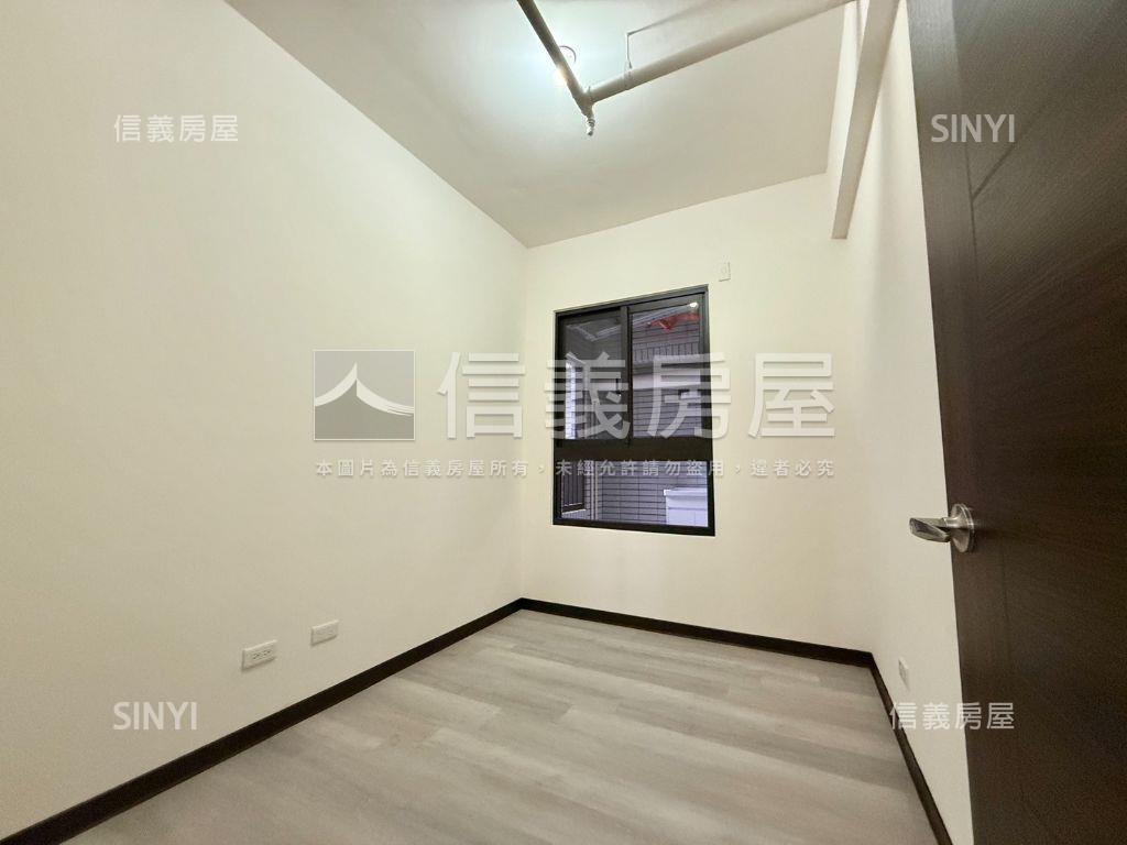 櫻花市鎮之櫻三房平車房屋室內格局與周邊環境