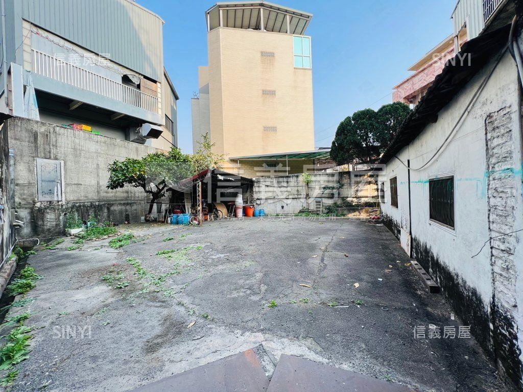 烏日公園路旁住三土地房屋室內格局與周邊環境