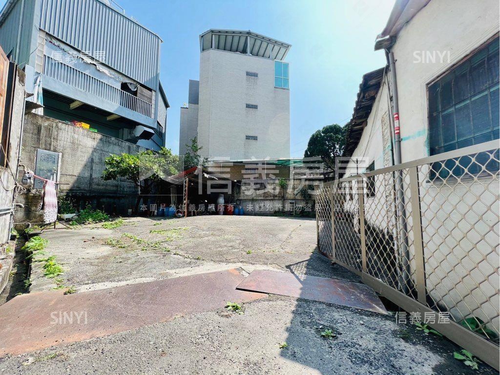 烏日公園路旁住三土地房屋室內格局與周邊環境