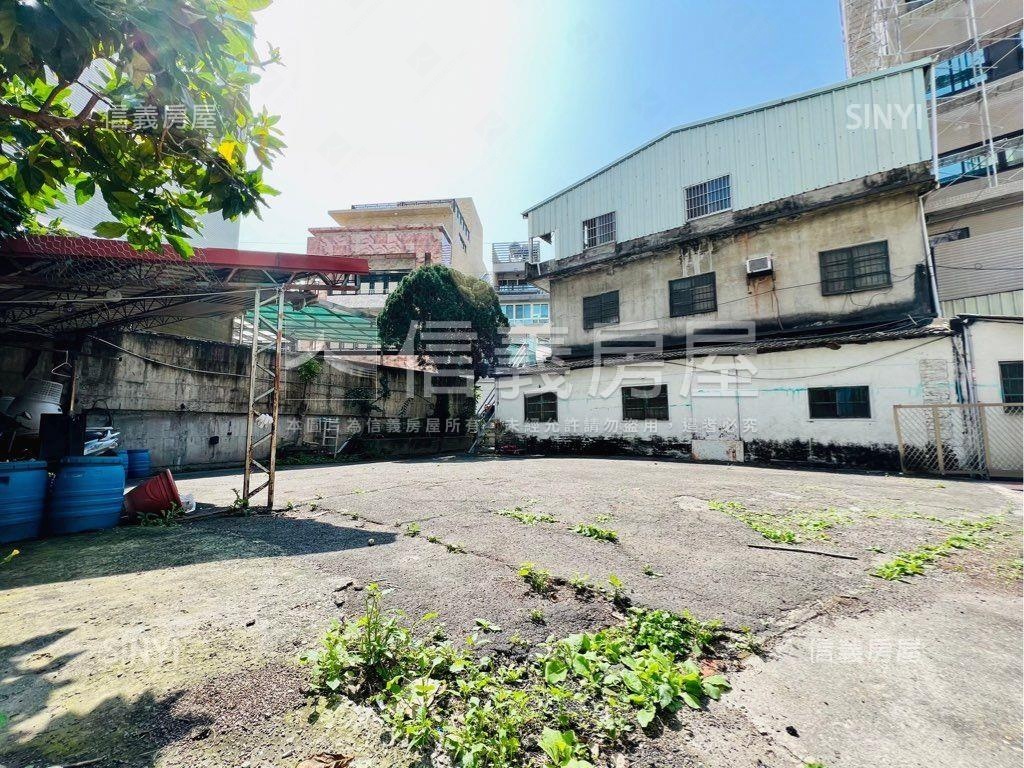 烏日公園路旁住三土地房屋室內格局與周邊環境
