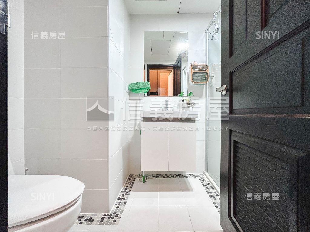 寓見海高樓景觀平車位房屋室內格局與周邊環境