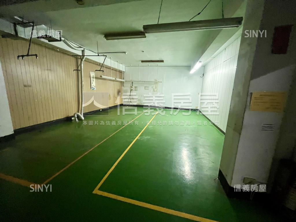 邊間路邊金廠辦房屋室內格局與周邊環境
